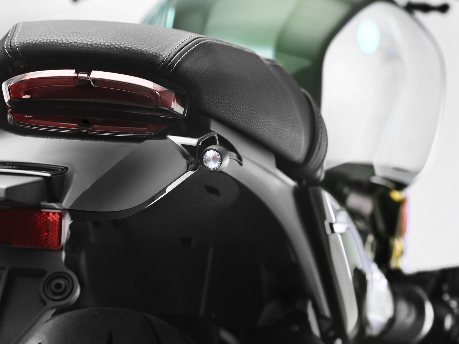 FR150B-n