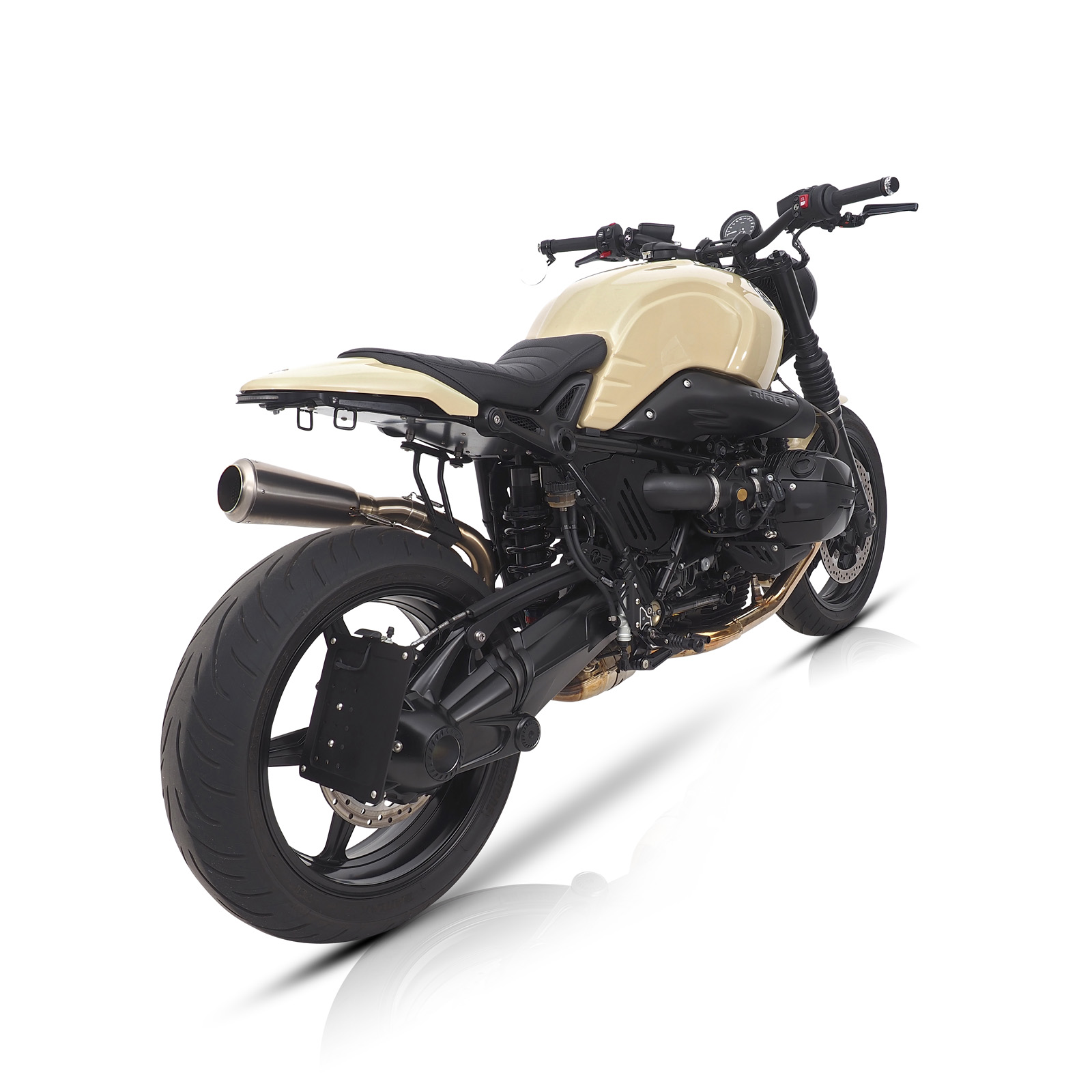 P7230403aX1JbQjBizlmJ