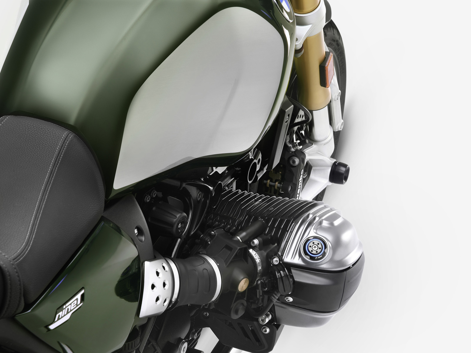 Gallery_BMW-R12NineT_2024_TP030B_rgb