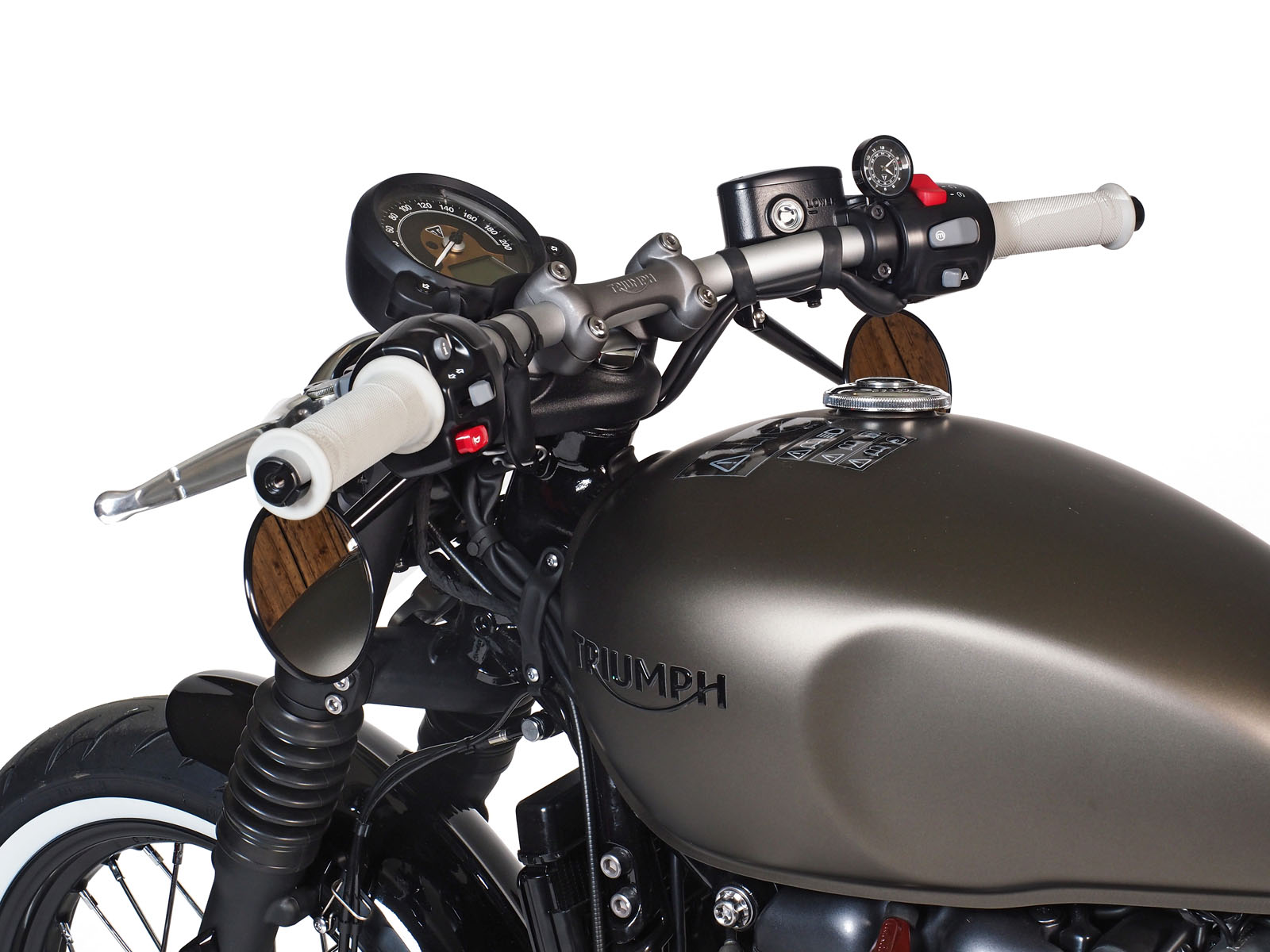 211257540-SW-e5ae47e0918517