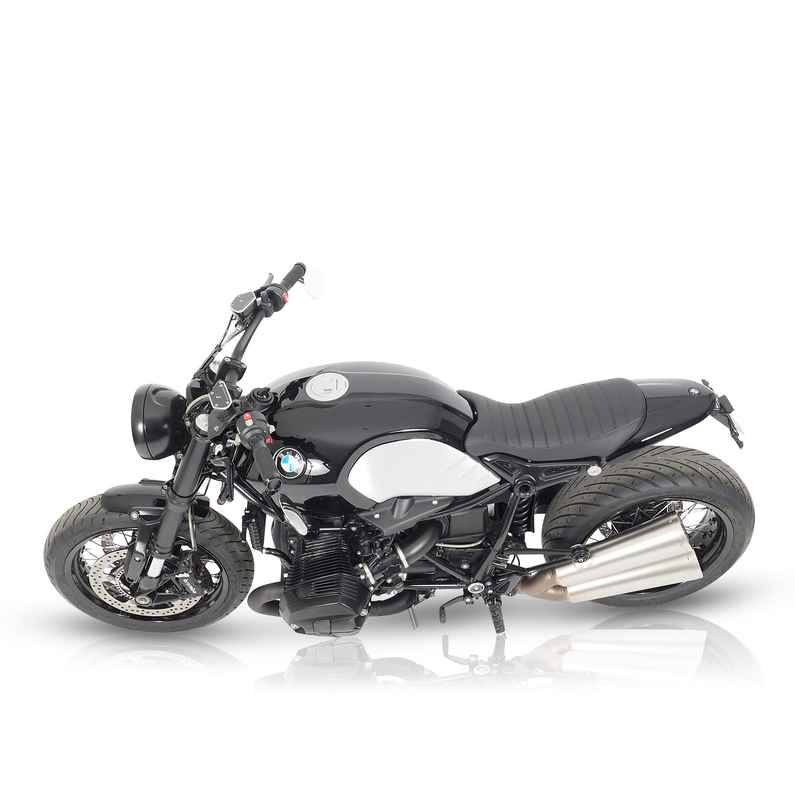 JVB0072-e