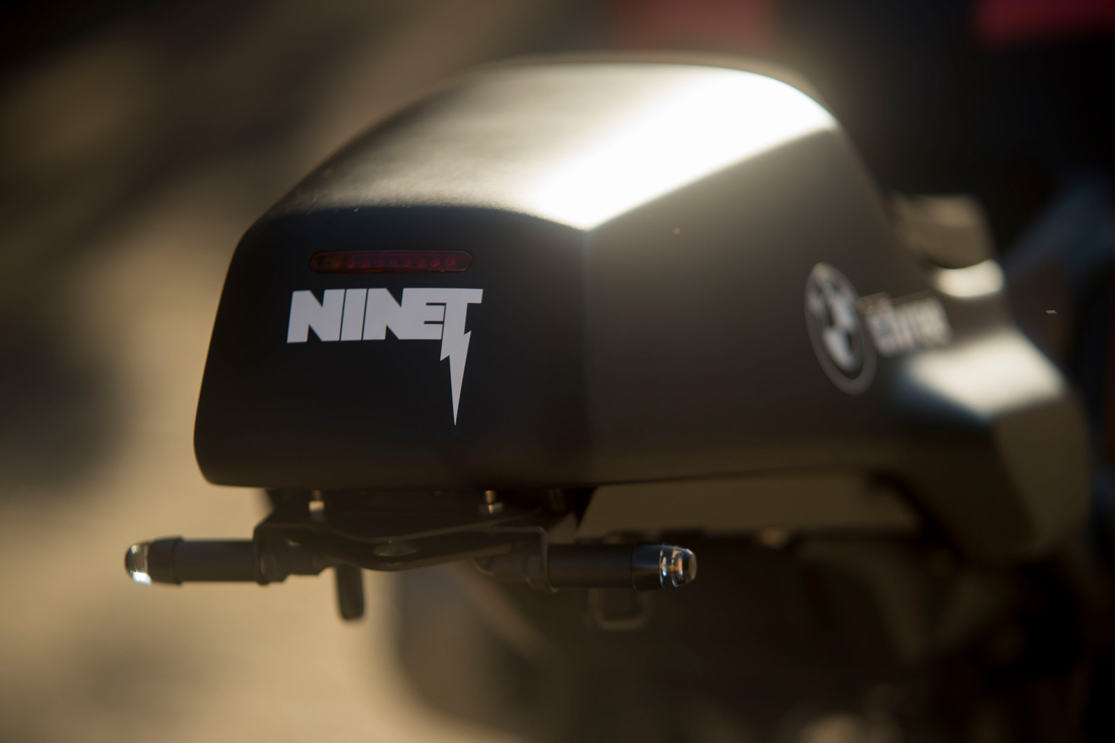 JvB-moto_RNineT_urban_001