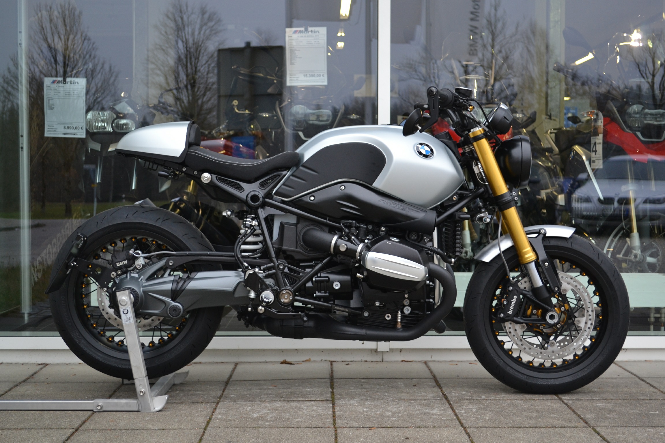 Kineo Wheels R9T Classic Rims Wheels Wheels BMW R9T