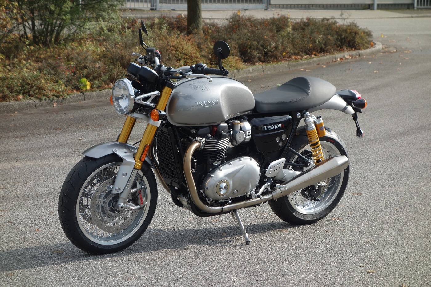 Triumph Thruxton 1200r Cafe