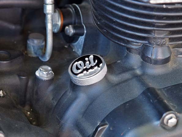 Oil screw