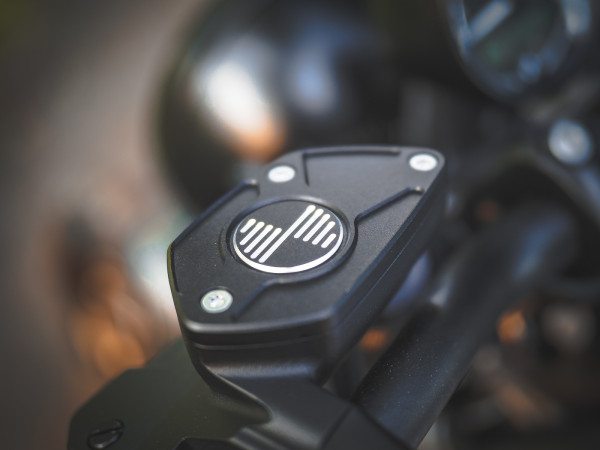 BMW - Milled Ausgleichsbehälter Abdeckungen | News | BMW  