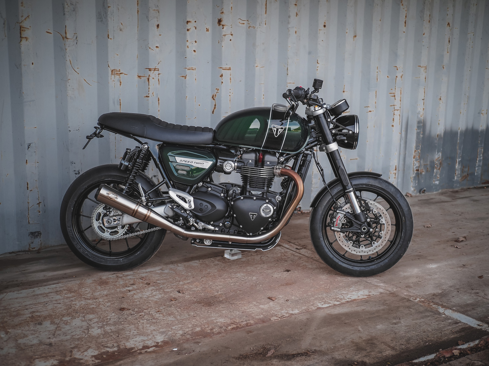 speed twin cafe racer
